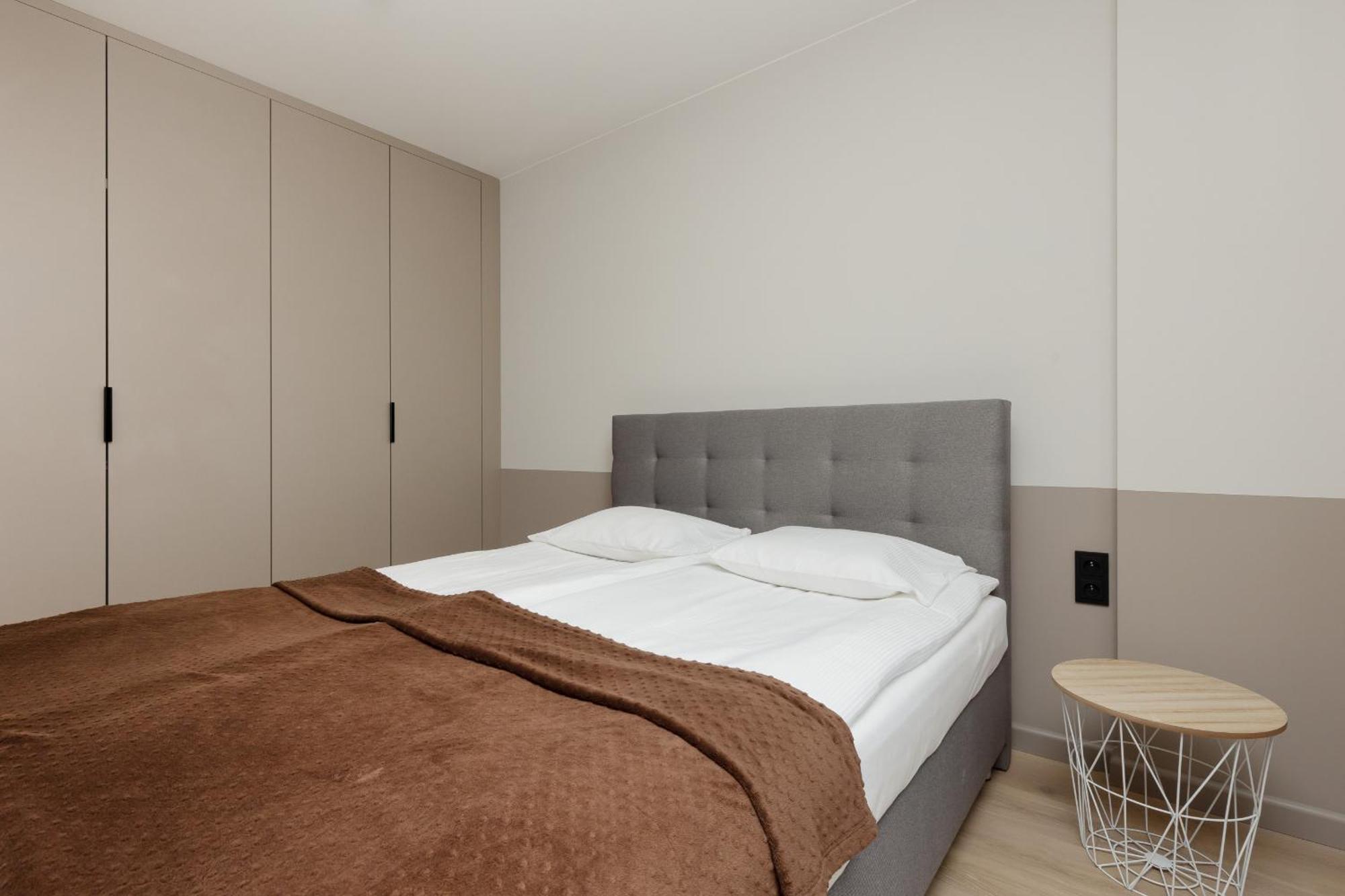 Aparthotel Mokotow Business Center By Noclegi Renters Warsaw Exterior photo